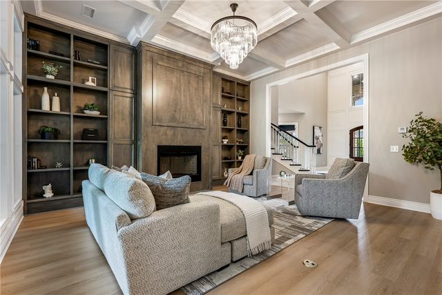 5104 S Haxton Circle, Bentonville, AR 72713