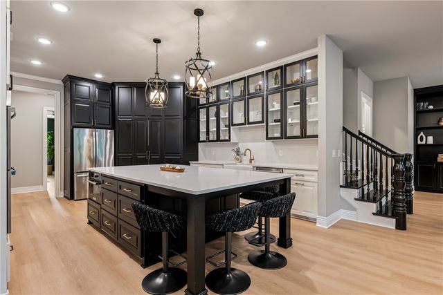 5104 S Haxton Circle, Bentonville, AR 72713