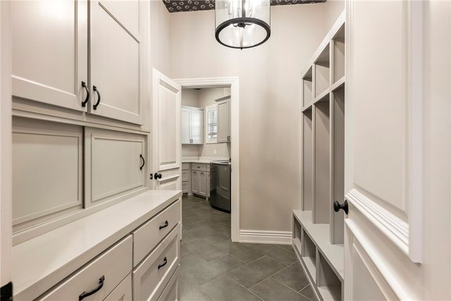 5104 S Haxton Circle, Bentonville, AR 72713