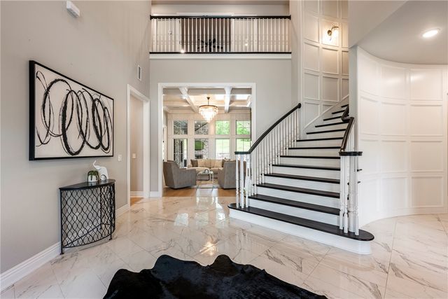 5104 S Haxton Circle, Bentonville, AR 72713