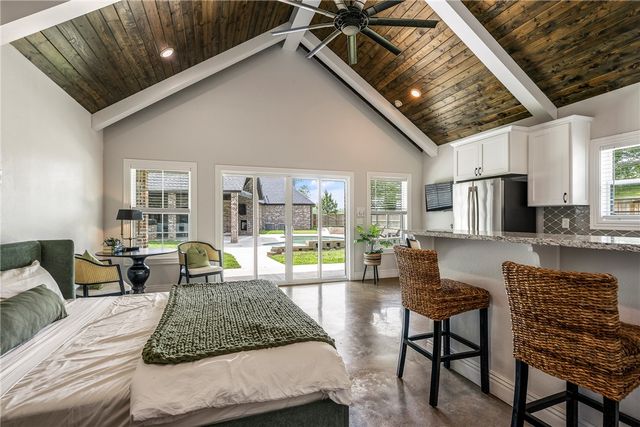 5104 S Haxton Circle, Bentonville, AR 72713