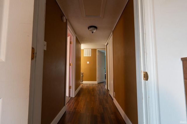 112 Vine Street, Gas City, IN 46933