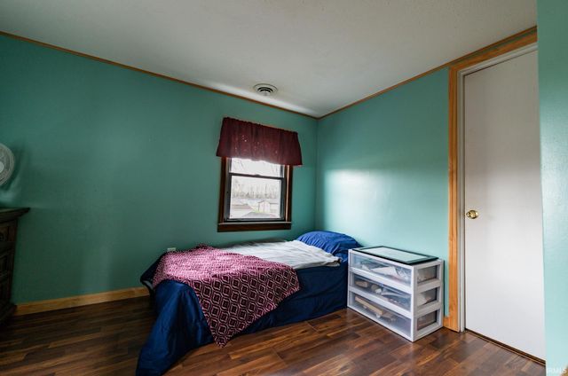 112 Vine Street, Gas City, IN 46933