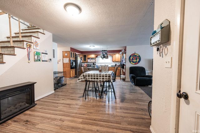 112 Vine Street, Gas City, IN 46933