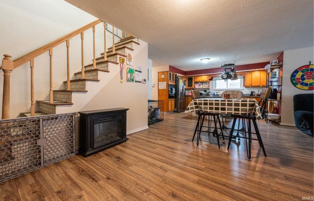 112 Vine Street, Gas City, IN 46933