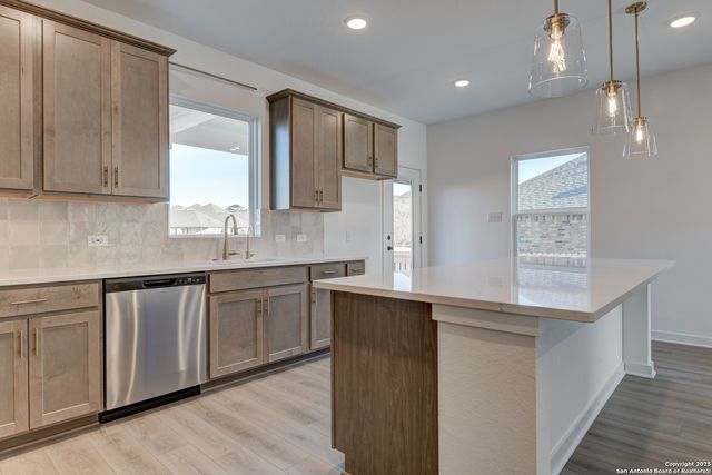 1452 Lockett Falls, San Antonio, TX 78245