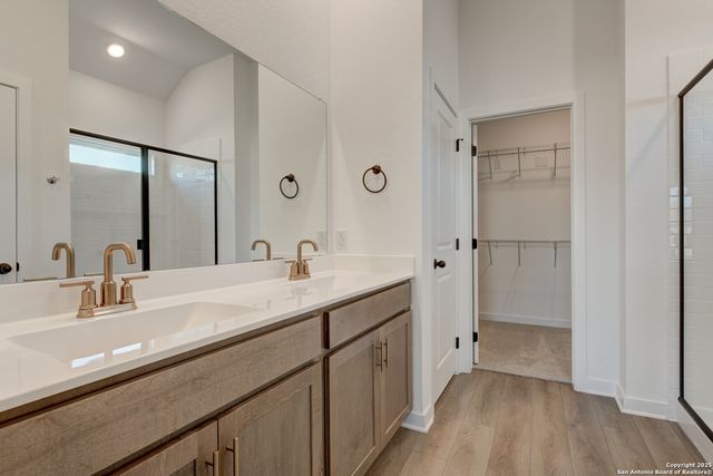 1452 Lockett Falls, San Antonio, TX 78245