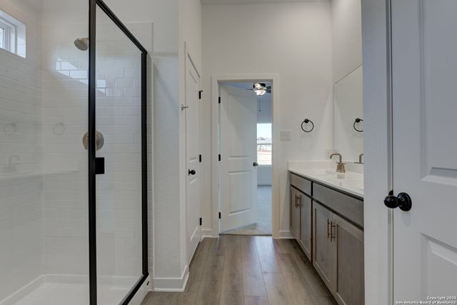 1452 Lockett Falls, San Antonio, TX 78245