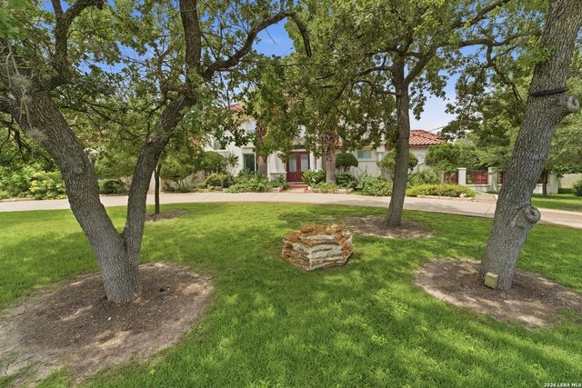 211 Geddington, Shavano Park, TX 78249