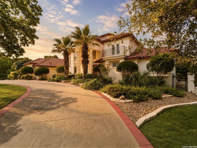 211 Geddington, Shavano Park, TX 78249