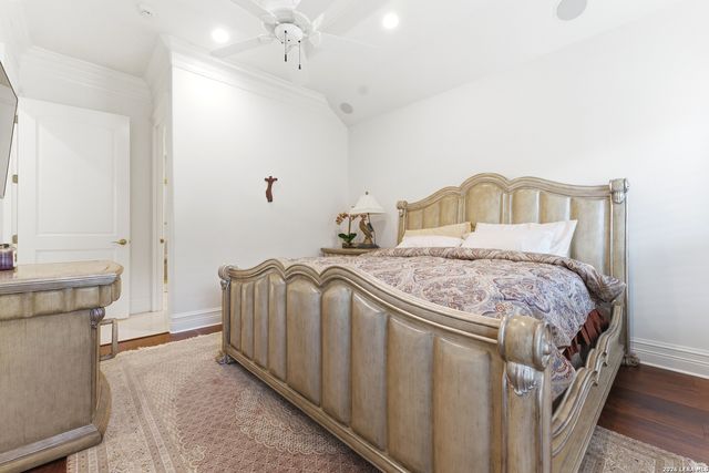 211 Geddington, Shavano Park, TX 78249