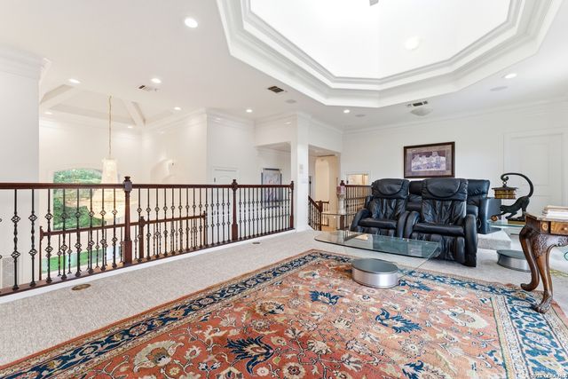 211 Geddington, Shavano Park, TX 78249