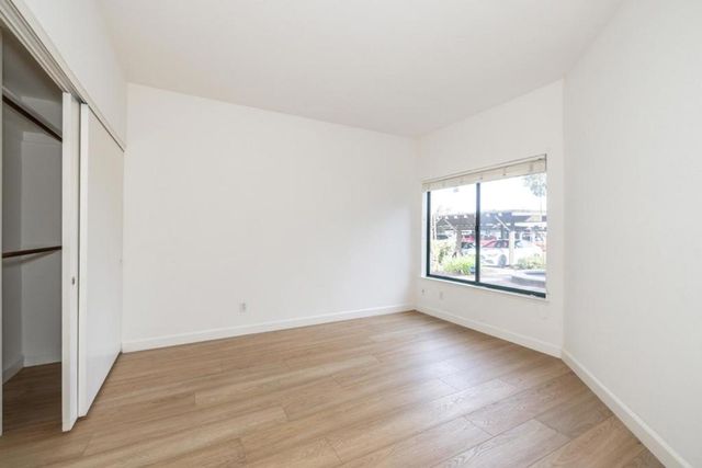 59 Cove Lane 59, Redwood City, CA 94065