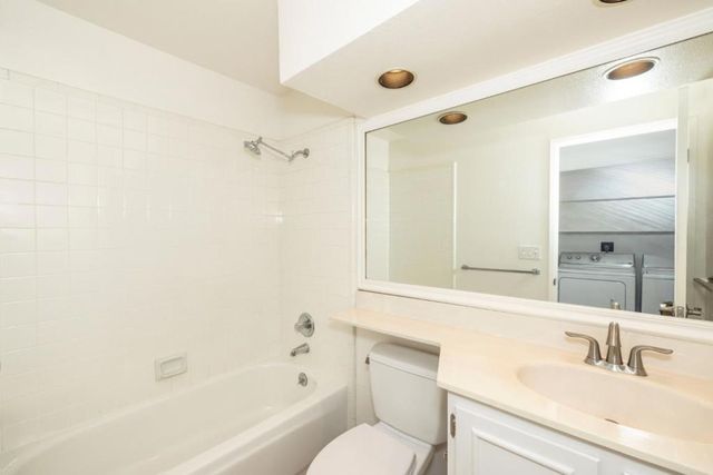 59 Cove Lane 59, Redwood City, CA 94065