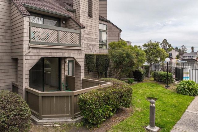 59 Cove Lane 59, Redwood City, CA 94065