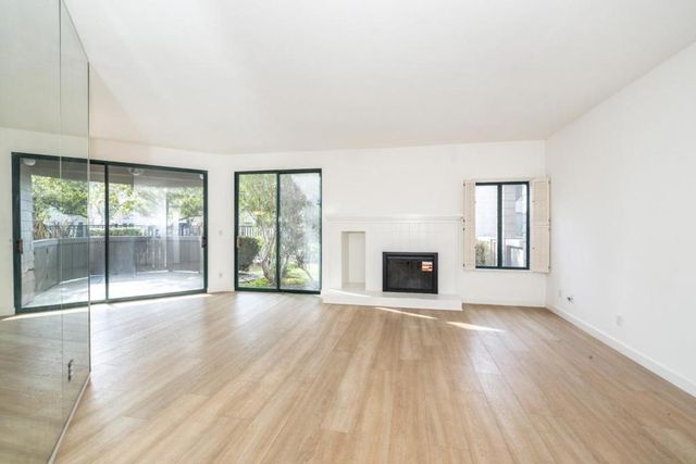 59 Cove Lane 59, Redwood City, CA 94065