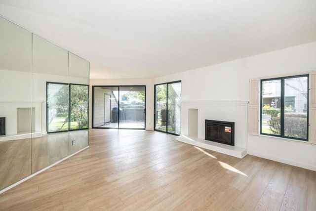 59 Cove Lane 59, Redwood City, CA 94065