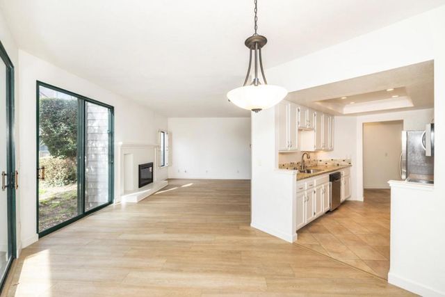 59 Cove Lane 59, Redwood City, CA 94065