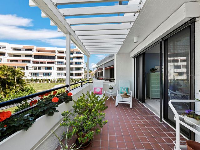 1445 GULF OF MEXICO DRIVE 103, Longboat Key, FL 34228