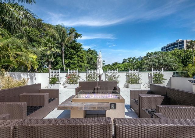 1445 GULF OF MEXICO DRIVE 103, Longboat Key, FL 34228