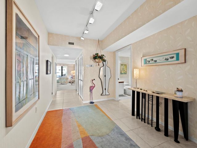 1445 GULF OF MEXICO DRIVE 103, Longboat Key, FL 34228