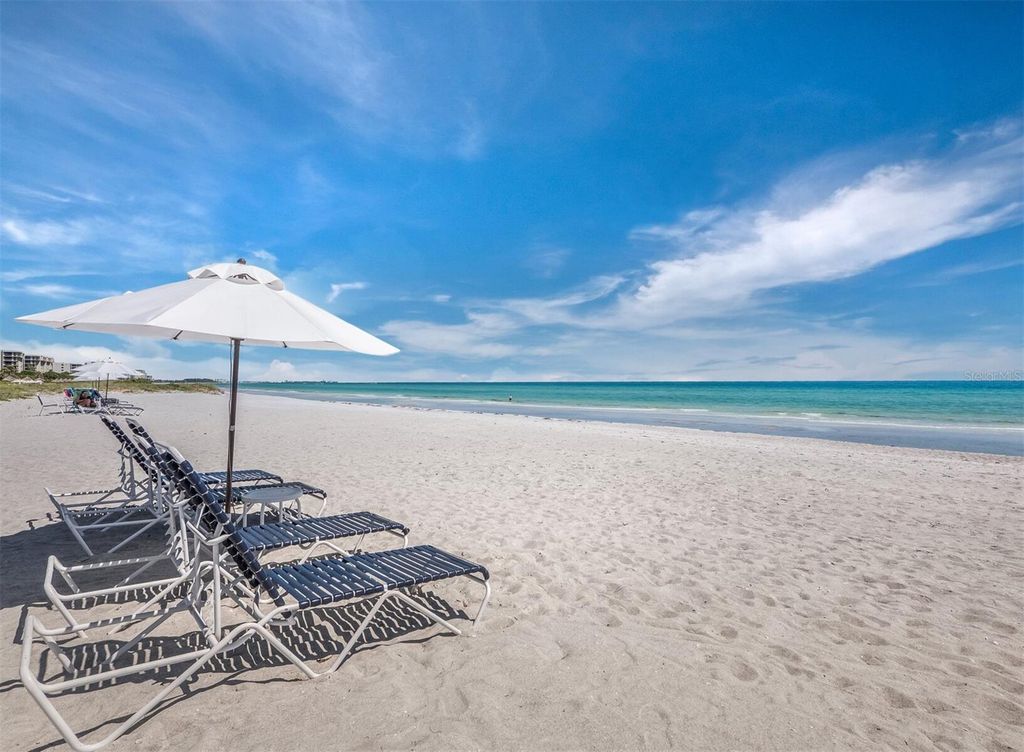 Image 56 of property listing at 1445 GULF OF MEXICO DRIVE 103, Longboat Key, FL 34228