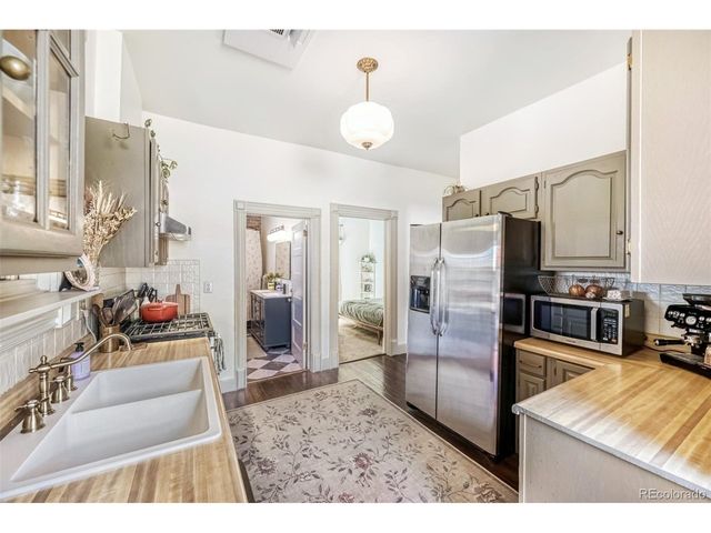 429 W Carr Ave, Cripple Creek, CO 80813