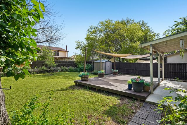 9031 Koenig, San Antonio, TX 78251
