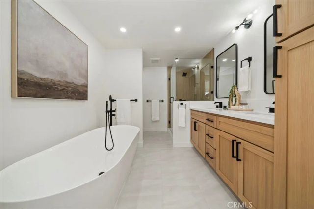 7012 Little Harbor, Huntington Beach, CA 92648