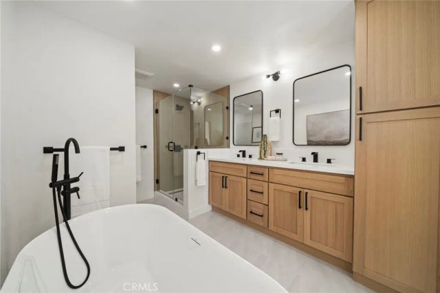 7012 Little Harbor, Huntington Beach, CA 92648