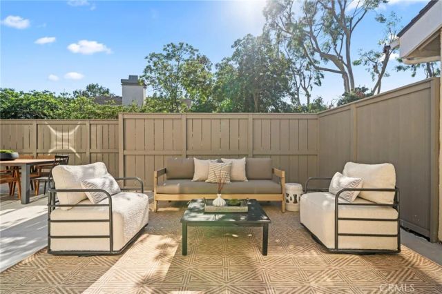 7012 Little Harbor, Huntington Beach, CA 92648