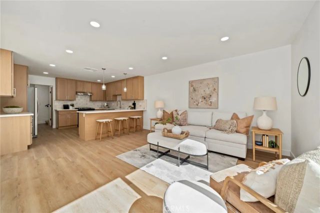 7012 Little Harbor, Huntington Beach, CA 92648