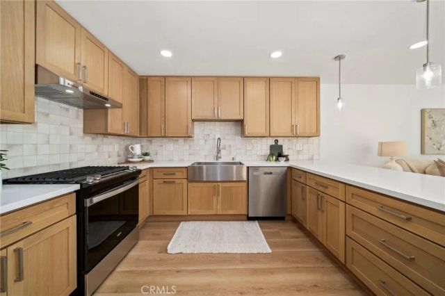 7012 Little Harbor, Huntington Beach, CA 92648