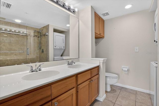1040 WEXFORD BOULEVARD 1040, Venice, FL 34293