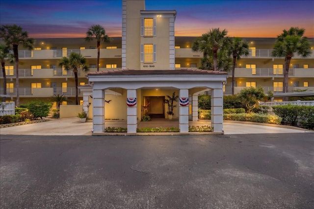1040 WEXFORD BOULEVARD 1040, Venice, FL 34293