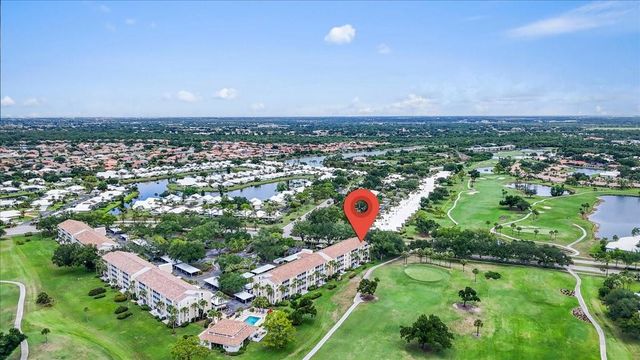 1040 WEXFORD BOULEVARD 1040, Venice, FL 34293