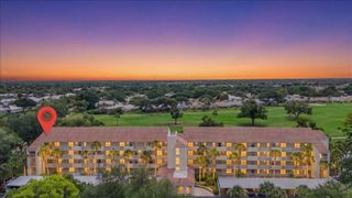 1040 WEXFORD BOULEVARD 1040, Venice, FL 34293