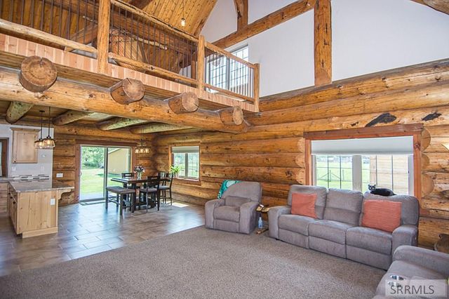 28 Fife Lane, Salmon, ID 83467