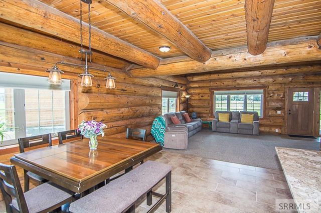 28 Fife Lane, Salmon, ID 83467