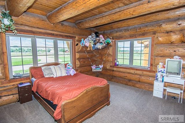 28 Fife Lane, Salmon, ID 83467