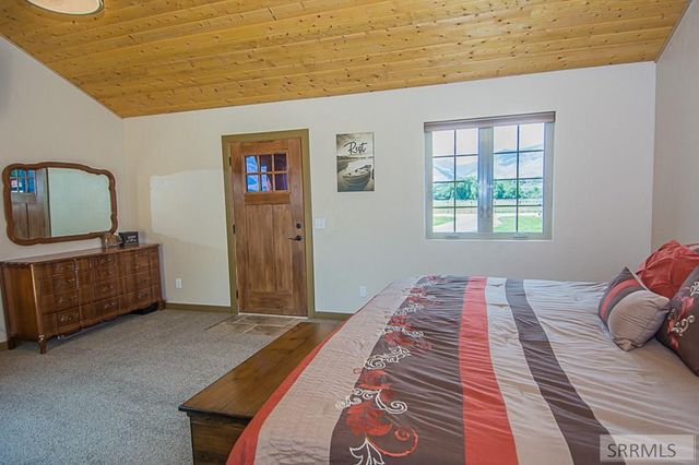 28 Fife Lane, Salmon, ID 83467