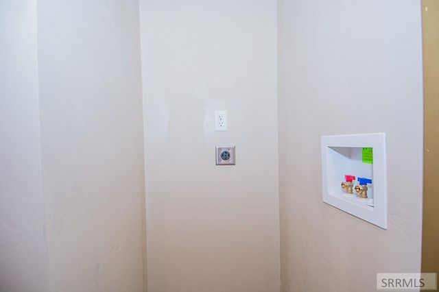 28 Fife Lane, Salmon, ID 83467