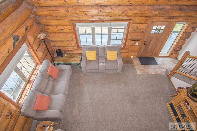 28 Fife Lane, Salmon, ID 83467