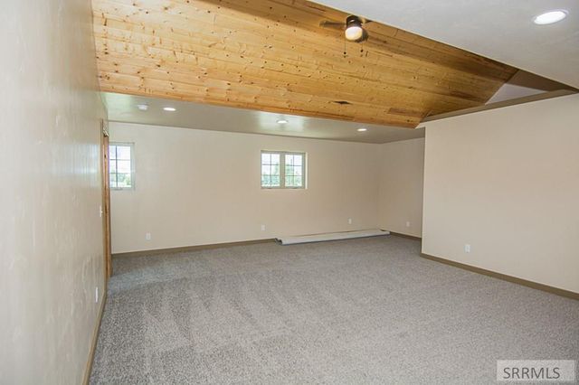 28 Fife Lane, Salmon, ID 83467