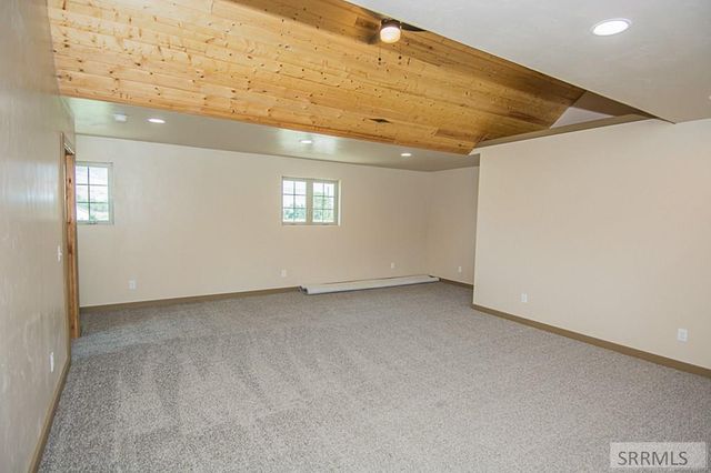 28 Fife Lane, Salmon, ID 83467