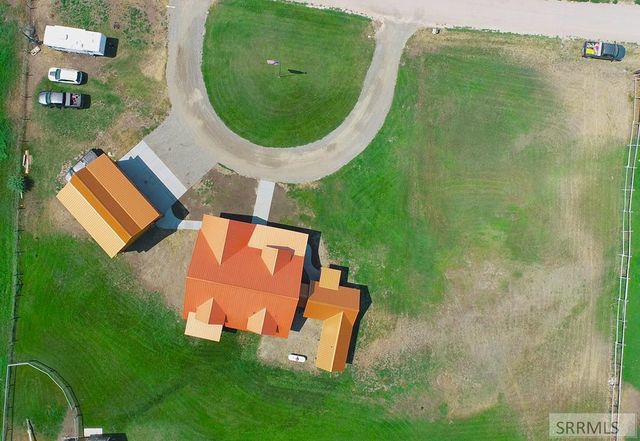 28 Fife Lane, Salmon, ID 83467