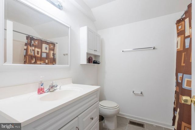 10 TUPELO, Sicklerville, NJ 08081