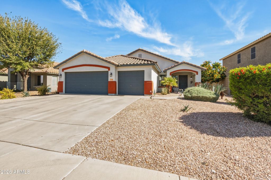 750 W CORRIENTE Court, San Tan Valley, AZ 85143 — photo 3