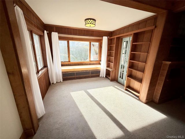 34 Maple Avenue, Northport, NY 11768