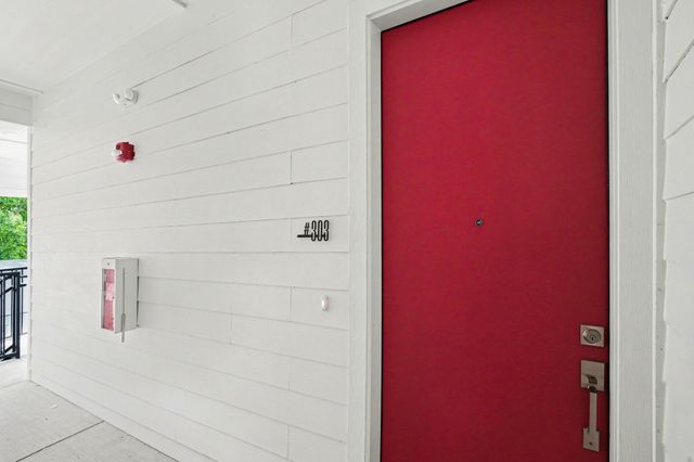 2217 N Fitzhugh Avenue 303, Dallas, TX 75204